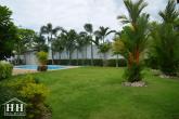 Poolvilla in zentraler Lage – Bild 5