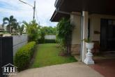 Poolvilla in zentraler Lage – Bild 14