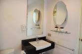 Sanpluem Apartment – Bild 21