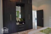L-Form Poolvilla – Bild 32