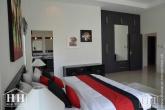 L-Form Poolvilla – Bild 22